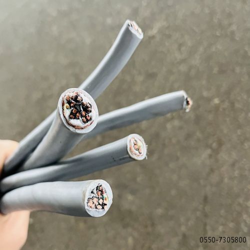 特种电缆�?8.jpg 特种电缆�?8.jpg